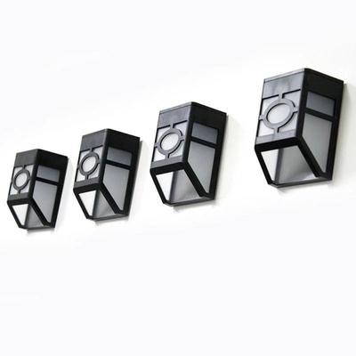 O jardim solar de Waterproof Wall Mounted da cerca ilumina luzes da noite 2700K